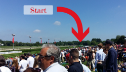 Sparkassen Renntag Pferderennen vorm Start